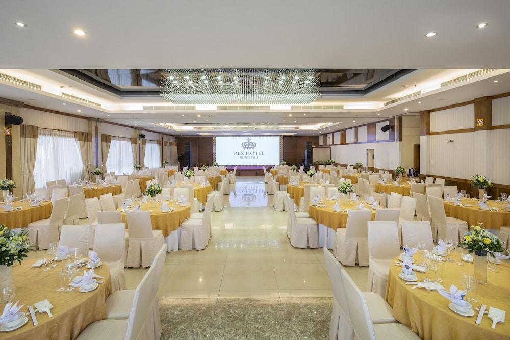 Rex Hotel Вунгтау Экстерьер фото