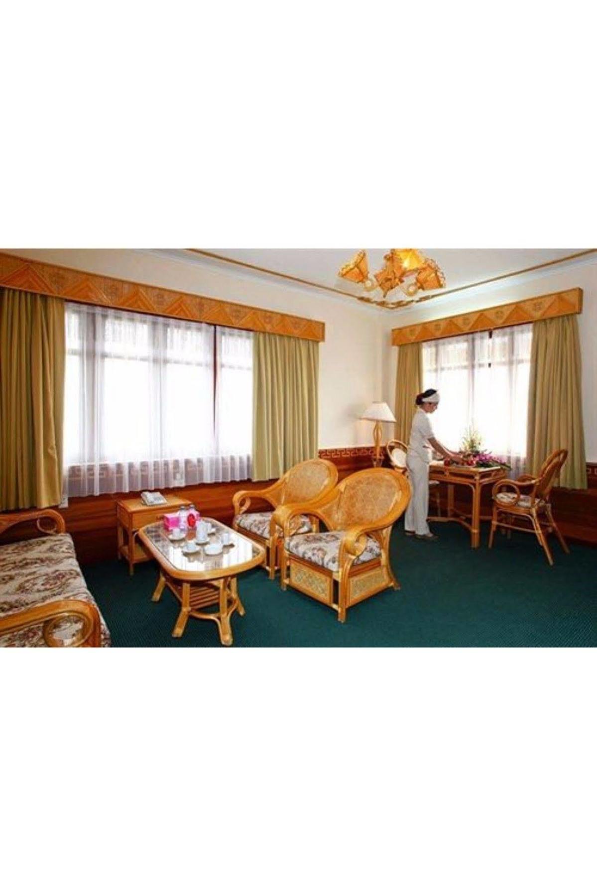Rex Hotel Вунгтау Экстерьер фото