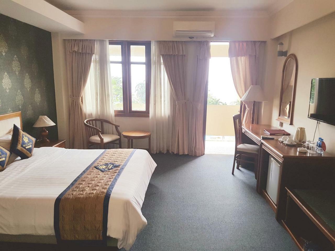 Rex Hotel Вунгтау Экстерьер фото
